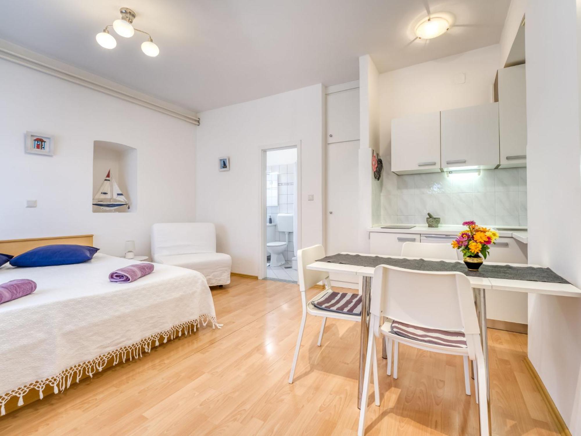 Apartment Emil By Interhome Lovran Eksteriør billede